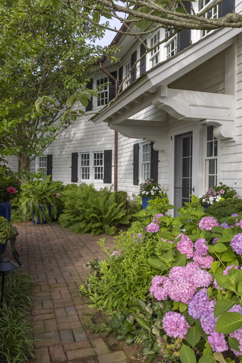 Photo of construction by Ronald Webb Builder.